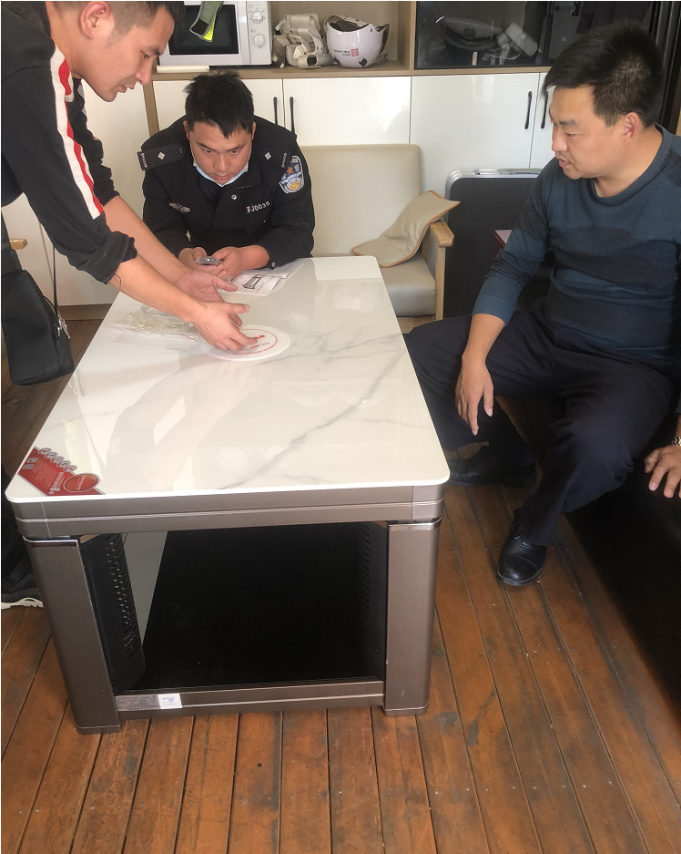 2022.10信德评估捐赠烤火炉